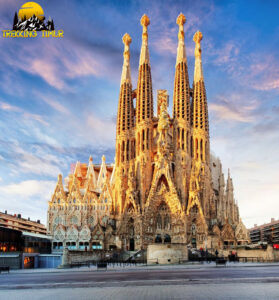Tempat yang Wajib Dikunjungi di Barcelona